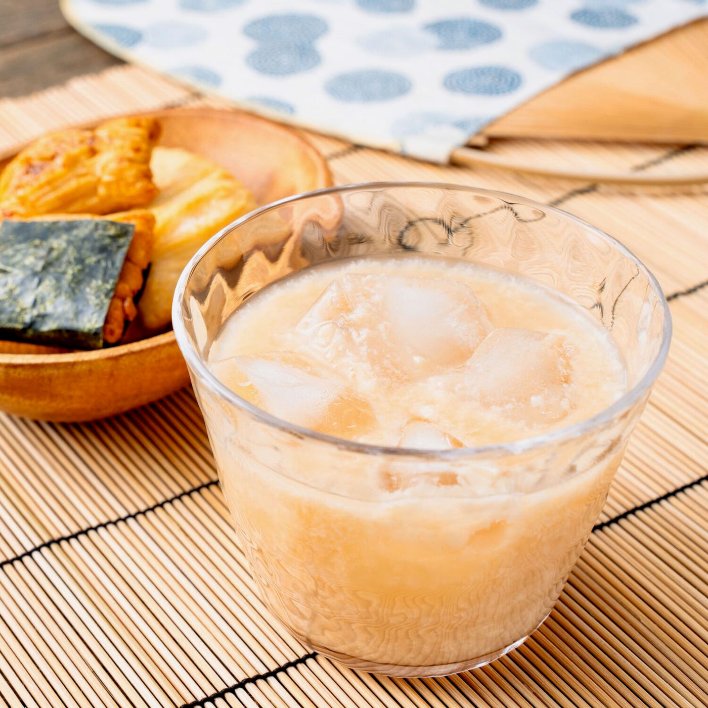 北の甘酒スマリ（900ml）