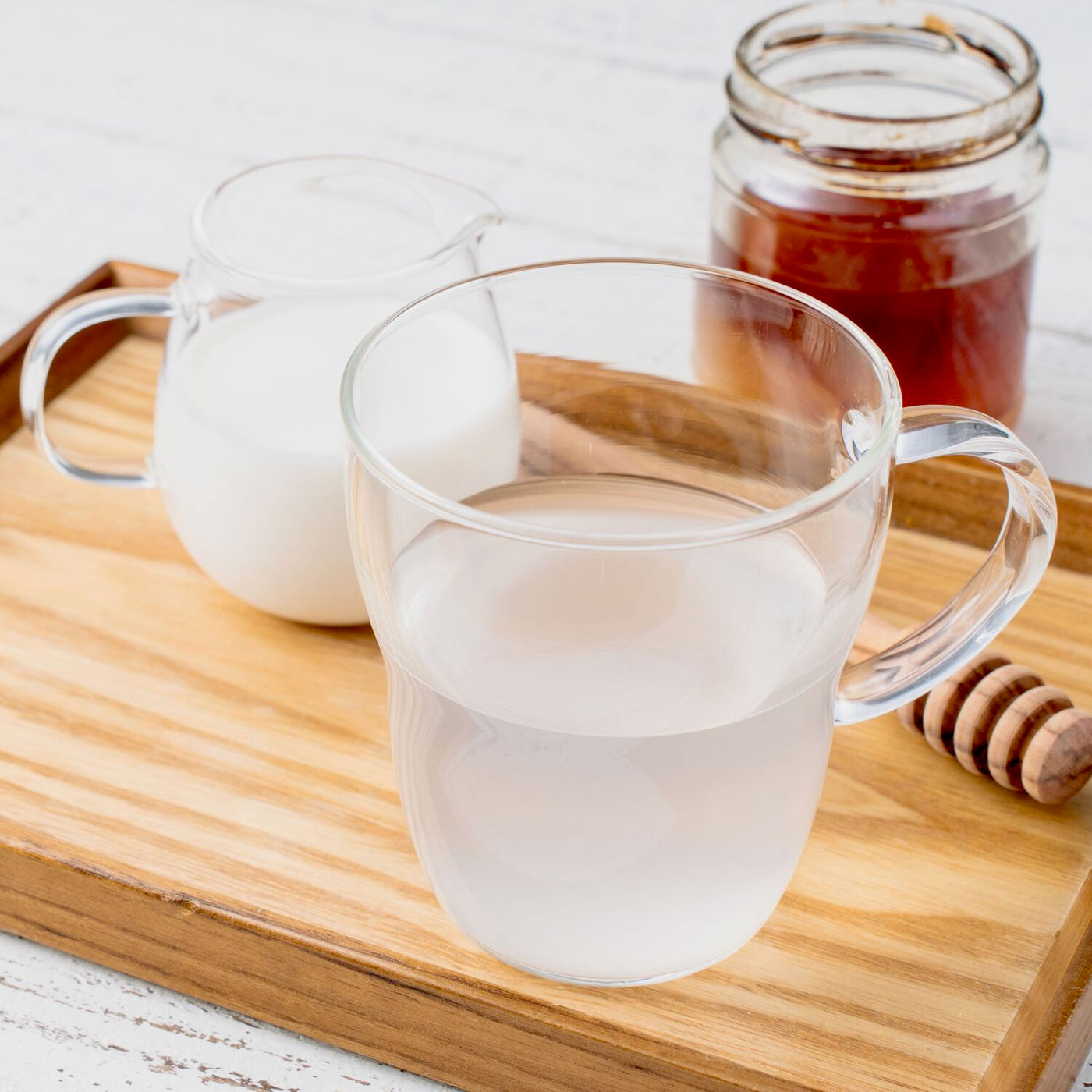 はとむぎ茶ラテ,ホットのハトムギ茶とミルクと蜂蜜
