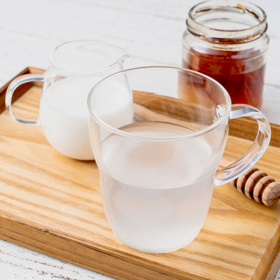 はとむぎ茶ラテ,ホットのハトムギ茶とミルクと蜂蜜