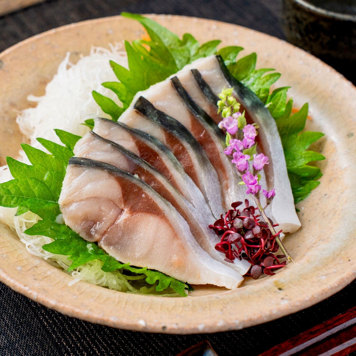 【脂のり抜群!】刺身で食べる寒サバ『匠の活〆』×『3Dフリーザー』 – NORTH DISH
