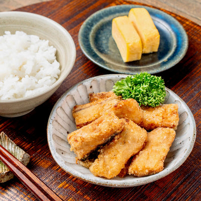 北海道産サバの竜田揚げと白いご飯と卵焼き,鯖の唐揚げ定食