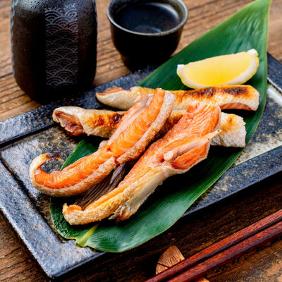 北海道産天然秋鮭のハラス焼き,鮭ハラスと日本酒