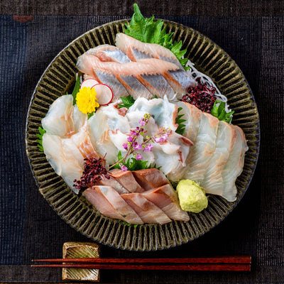 船上活〆3D冷凍した刺身の盛り合わせ,マルホン小西漁業の北海道産刺身